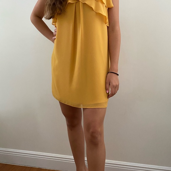 BNWT BCBG DRESS - Picture 2 of 4